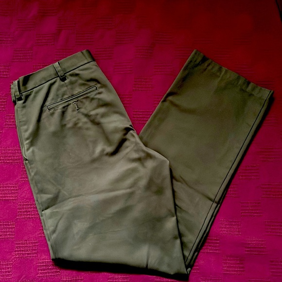 IZOD - Picture 1 of 2